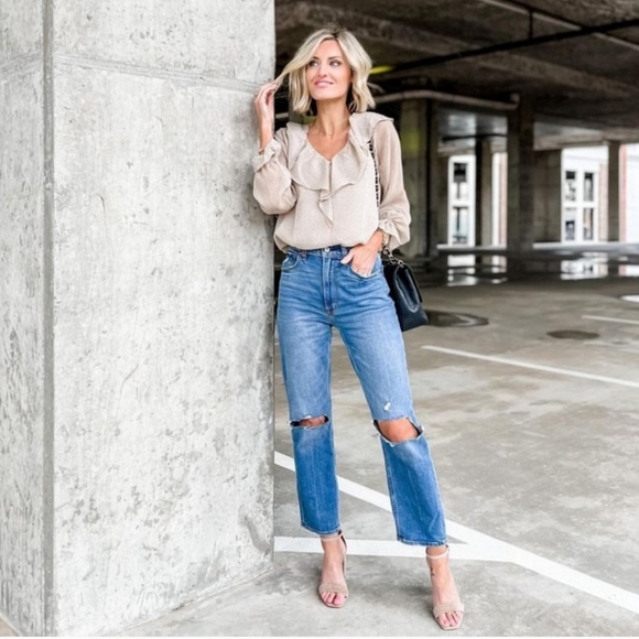 Abercrombie And Fitch Curve Love Ultra High Rise Ankle Straight Ripped Jeans - Picture 3 of 6